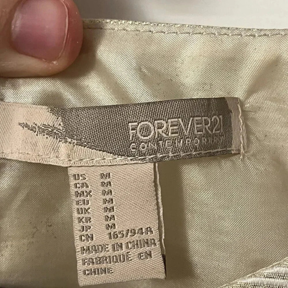 Women’s Forever 21 Dress Size Medium - Picture 3 of 9